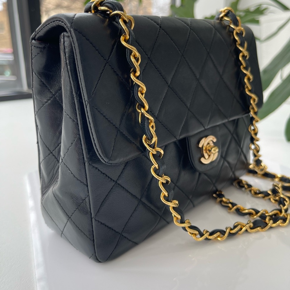 Chanel Vintage Mini Square 24k Ghw - Picture 2 of 8